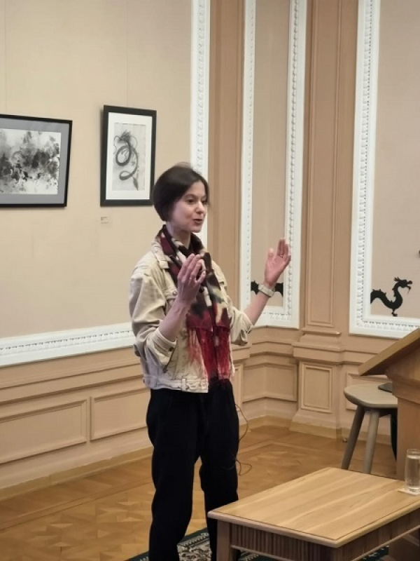 A.V. Gromova delivered a lecture on variety of iranian languages at the Russian State Library