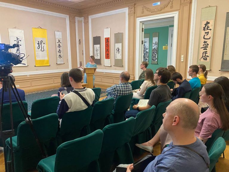 E.L. Nikitenko delivered a lecture “Iranian fiction of the XX century in the USSR” at the Russian State Library