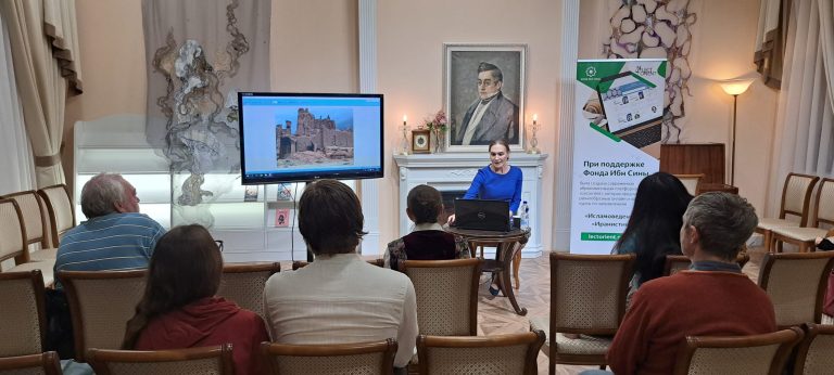 The lecture “Iranian Knights: the power of traditions on the border of eras” by E.I. Malozyomova was held at the Library of National Literatures