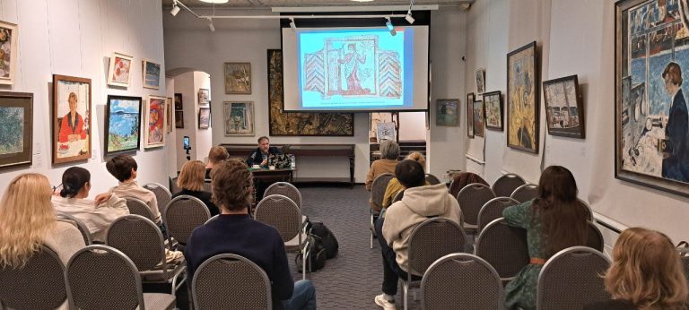 The Lecture “What did Iranian Art give us?” by A. Pritula held at the Museum and Exhibition Center “St. Petersburg Artist”